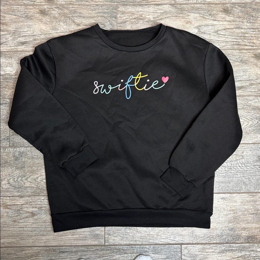 Where are my Taylor Swift fans at?!